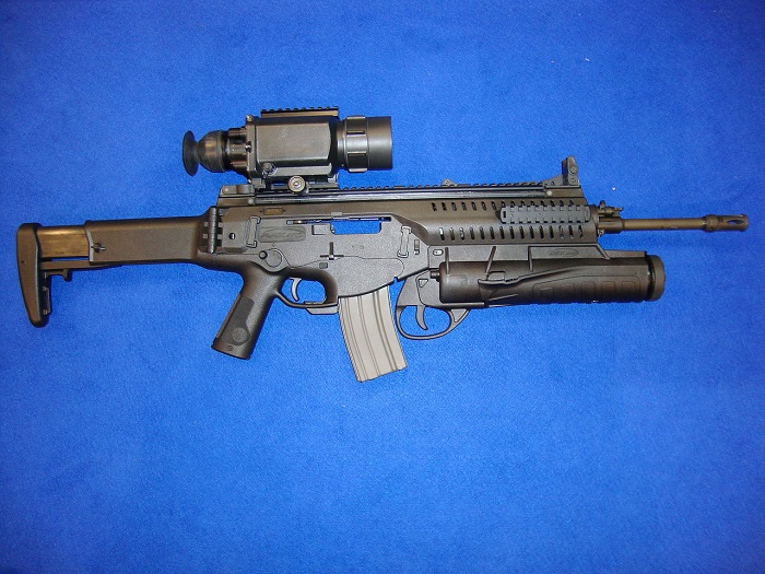 Автомат, Beretta ARX-160 2009: Италия, Оружие и снаряжение