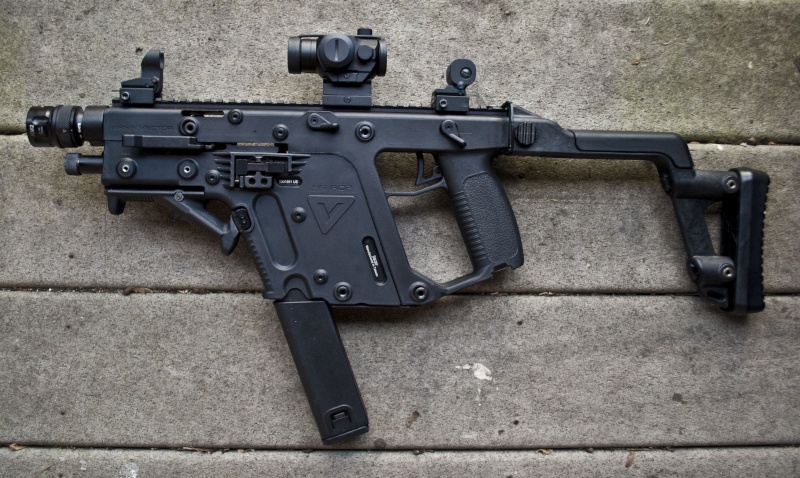 Пистолет-пулемёт, KRISS Vector 2006: США, Оружие и снаряжение