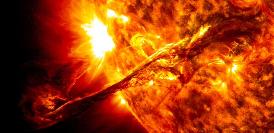 На Солнце произошел новый мощный взрыв, WeniZAYScience (наука)